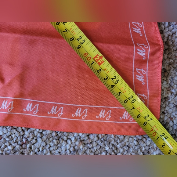 Marc Jacobs scarf - Picture 7 of 9